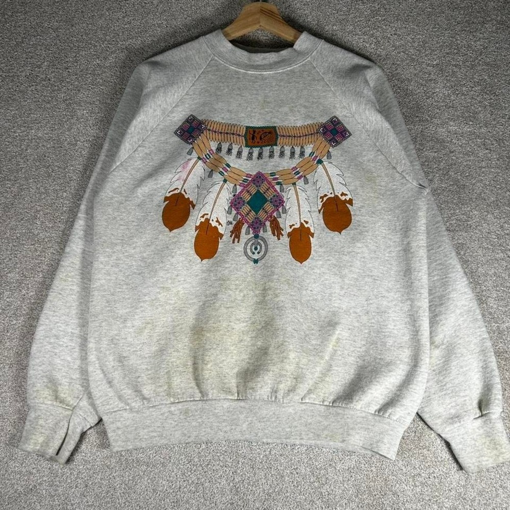 Vintage 90s Native American dream catcher grey graphic distressed crewneck